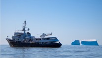 Motor yacht ASTERIA -  Profile with Iceberg